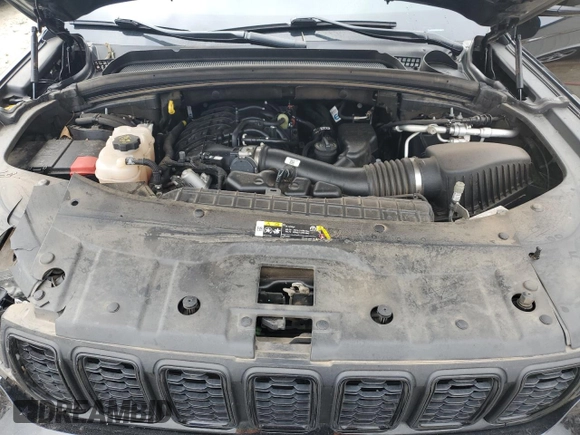 2023 Jeep Grand Cherokee Laredo z VIN 1C4RJJAG4P8814041, wystawiony jako Copart lot #42776095 z przebiegiem 71 111 mil mil oraz Szkoda całkowita • Salvage title. Historia ofert i sprzedaży dostępna na DreamBid. Obrazek 12.