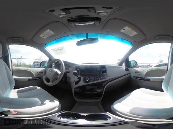 2013 Toyota Sienna LE AAS with VIN 5TDKK3DC8DS401419, listed as a IAAI auction lot 42007146 with 182,651 mi miles. Bid and sale history available at carsss.com. Image 18.