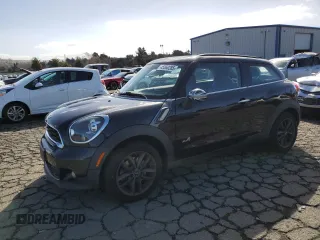 2013 MINI Paceman S ALL4 with VIN WMWSS7C5XDWN71420, listed as a Copart auction lot 45560285 with 164,912 mi miles and Clean Title. Bid and sale history available at DreamBid. Image 1.
