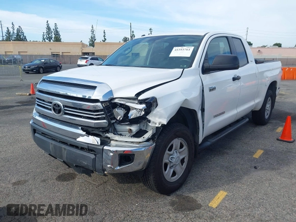 2017 Toyota Tundra SR z VIN 5TFUY5F12HX677173, wystawiony jako IAAI lot #41593761 z przebiegiem 186 206 mil mil oraz . Historia ofert i sprzedaży dostępna na DreamBid. Obrazek 19.