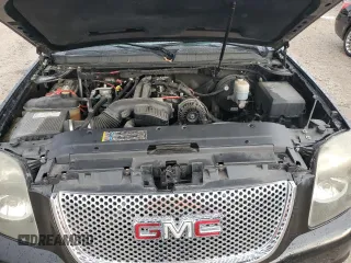 2008 GMC Yukon SLE w/3SB with VIN 1GKFK13078J136349, listed as a Copart auction lot 77930474 with 169,277 mi miles and Salvage Title. Bid and sale history available at carsss.com. Image 12.