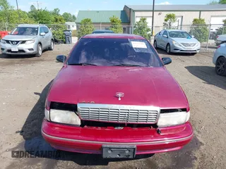 1996 Chevrolet Caprice 1SA Special Value z VIN 1G1BL52P2TR170330, wystawiony jako IAAI lot #42179740 z przebiegiem 169 555 mil mil oraz . Historia ofert i sprzedaży dostępna na DreamBid. Obrazek 12.