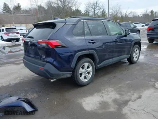 2019 Toyota RAV4 XLE with VIN JTMP1RFV7KD028229, listed as a IAAI auction lot 41628439 with 50,235 mi miles. Bid and sale history available at carsss.com. Image 4.