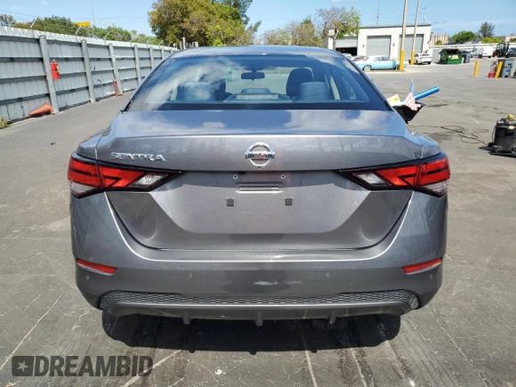 2022 Nissan Sentra S z VIN 3N1AB8BVXNY240341, wystawiony jako Copart lot #55802465 z przebiegiem Nie podano mil oraz Szkoda całkowita • Salvage title. Historia ofert i sprzedaży dostępna na DreamBid. Obrazek 6.