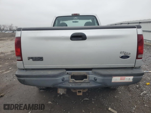 2002 Ford F-350 XL with VIN 1FTSF31F12EB21069, listed as a Copart auction lot 84287374 with 110,890 mi miles and Salvage Title. Bid and sale history available at DreamBid. Image 6.