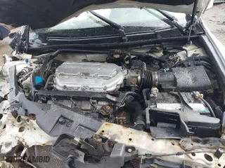 2010 Honda Accord Sdn EX-L with VIN 1HGCP3F86AA031287, listed as a IAAI auction lot 41837417 with 172,347 mi miles. Bid and sale history available at carsss.com. Image 10.