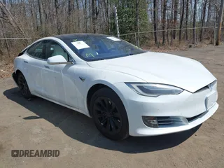 2017 Tesla Model S 100D with VIN 5YJSA1E29HF193543, listed as a IAAI auction lot 41903052 with 120,239 mi miles. Bid and sale history available at carsss.com. Image 1.