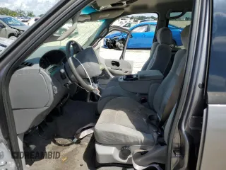 2002 Ford F-150 XLT with VIN 1FTRW07692KB73281, listed as a Copart auction lot 48147305 with 0 mi miles and Non Repairable. Bid and sale history available at carsss.com. Image 7.