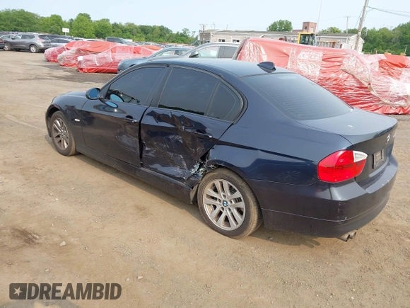 2007 BMW 3 Series 328i with VIN WBAVA33597PV66894, listed as a IAAI auction lot 42407280 with 160,527 mi miles and . Bid and sale history available at DreamBid. Image 3.