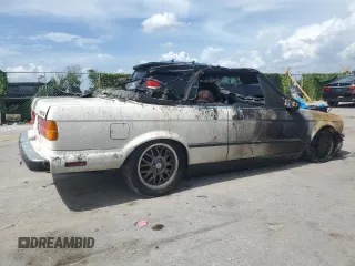 1987 BMW 3 Series z VIN WBABB2303H1943139, wystawiony jako Copart lot #65233074 z przebiegiem Nie podano mil oraz Nie do naprawy • Non repairable. Historia ofert i sprzedaży dostępna na DreamBid. Obrazek 3.