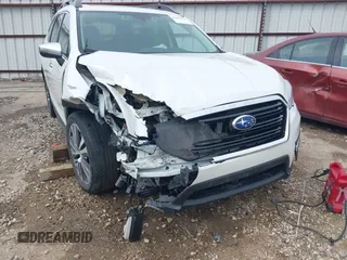 2022 Subaru Ascent Touring with VIN 4S4WMARD0N3431417, listed as a IAAI auction lot 41685178 with 40,817 mi miles and . Bid and sale history available at DreamBid. Image 6.