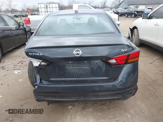 2022 Nissan Altima 2.5 SV with VIN 1N4BL4DV9NN385748, listed as a IAAI auction lot 41865474 with 59,369 mi miles. Bid and sale history available at carsss.com. Image 16.
