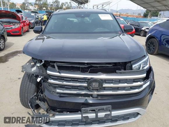 2021 Volkswagen Atlas SEL Premium with VIN 1V2TE2CA6MC220132, listed as a IAAI auction lot 41688148 with 57,249 mi miles and . Bid and sale history available at DreamBid. Image 12.