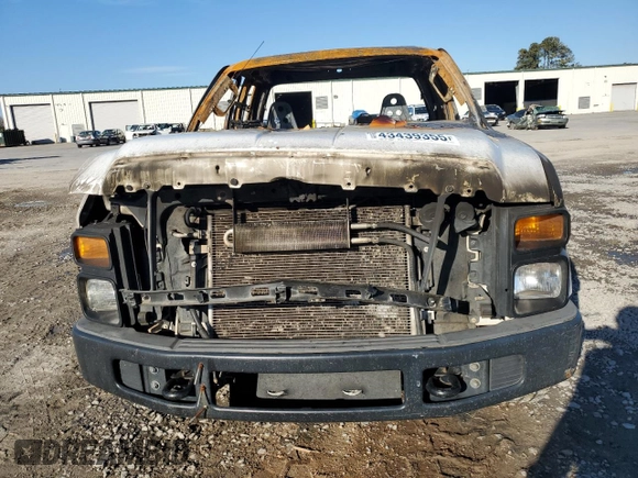 2008 Ford Super Duty F-250 SRW XL with VIN 1FTNX20568EC82863, listed as a Copart auction lot 43439355 with Not Provided miles and Non Repairable. Bid and sale history available at carsss.com. Image 5.