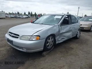 1999 Nissan Altima XE with VIN 1N4DL01DXXC132336, listed as a IAAI auction lot 41926059 with 212,798 mi miles and . Bid and sale history available at carsss.com. Image 15.