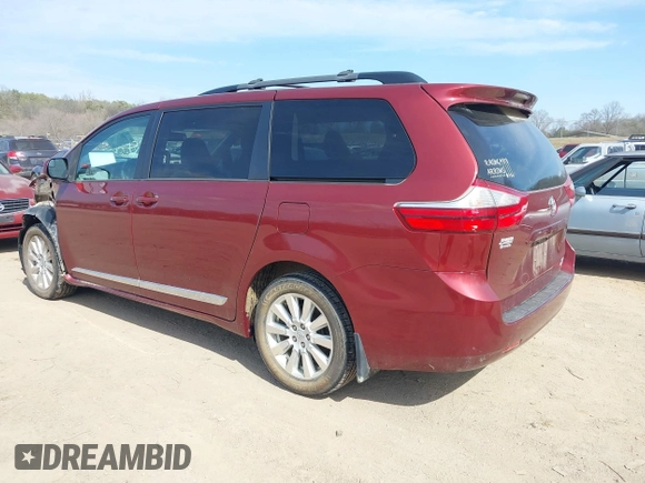 2017 Toyota Sienna LE with VIN 5TDJZ3DC7HS171384, listed as a IAAI auction lot 41715969 with 113,411 mi miles. Bid and sale history available at carsss.com. Image 3.