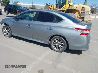 2014 Nissan Sentra SV z VIN 3N1AB7AP3EY319492, wystawiony jako IAAI lot #34986534 z przebiegiem 79 209 mil mil oraz . Historia ofert i sprzedaży dostępna na DreamBid. Obrazek 3.