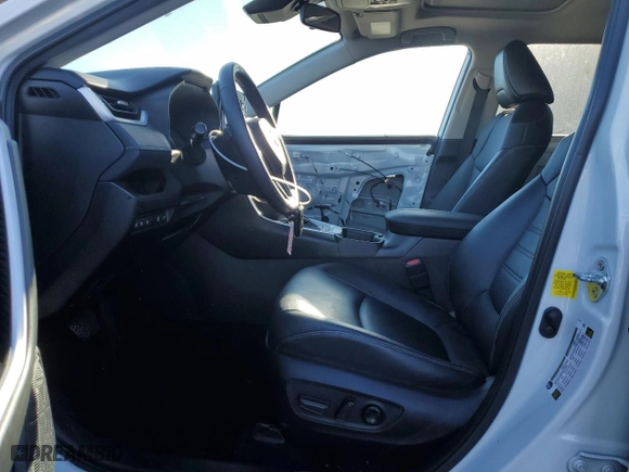2022 Toyota RAV4 XLE Premium with VIN 2T3C1RFV4NW185738, listed as a Copart auction lot 49508135 with 61,732 mi miles and Salvage Title. Bid and sale history available at carsss.com. Image 7.
