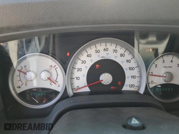 2004 Dodge Durango Limited z VIN 1D8HD58D74F238363, wystawiony jako Copart lot #59510235 z przebiegiem 235 587 mil mil oraz Nie do naprawy • Non repairable. Historia ofert i sprzedaży dostępna na DreamBid. Obrazek 9.