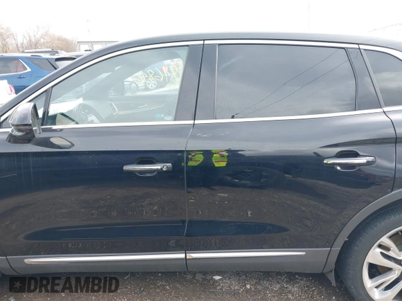 2017 Lincoln MKX Reserve с VIN 2LMPJ8LR3HBL14806, выставлен на аукционе IAAI как лот 41846846 с пробегом 131 477 миль миль и . История ставок и продаж доступна на DreamBid. Изображение 15.