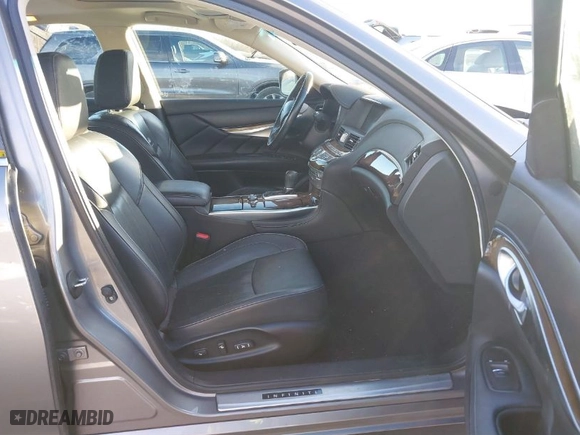 2012 Infiniti M37 with VIN JN1BY1ARXCM396085, listed as a IAAI auction lot 41443394 with 191,106 mi miles. Bid and sale history available at carsss.com. Image 5.