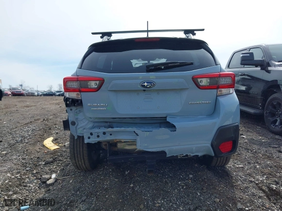 2022 Subaru Crosstrek with VIN JF2GTAAC6N9241781, listed as a IAAI auction lot 41850235 with 80,140 mi miles. Bid and sale history available at carsss.com. Image 17.