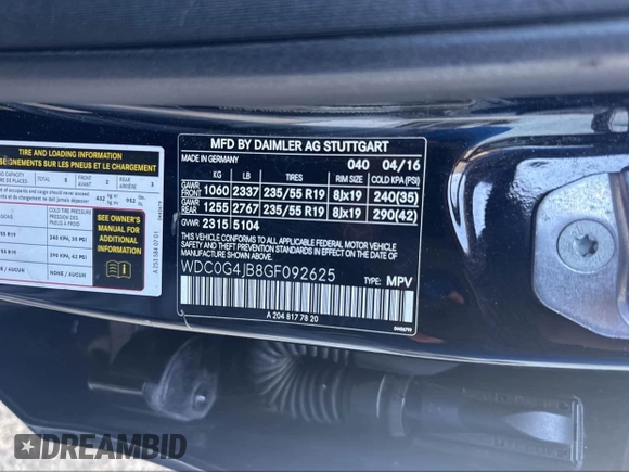 2016 Mercedes-Benz GLC with VIN WDC0G4JB8GF092625, listed as a IAAI auction lot 42171677 with 110,332 mi miles. Bid and sale history available at carsss.com. Image 9.