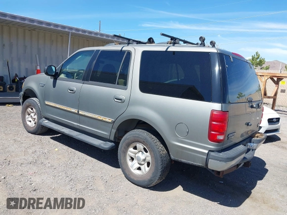 1999 Ford Expedition XLT z VIN 1FMPU18L3XLB91778, wystawiony jako IAAI lot #42266991 z przebiegiem Nie podano mil oraz . Historia ofert i sprzedaży dostępna na DreamBid. Obrazek 3.