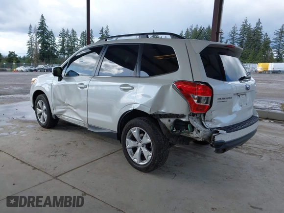 2015 Subaru Forester 2.5i Limited with VIN JF2SJAHC5FH570985, listed as a IAAI auction lot 41950306 with 164,632 mi miles. Bid and sale history available at carsss.com. Image 3.
