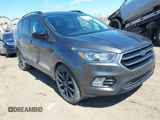 2017 Ford Escape SE with VIN 1FMCU0G92HUF10596, listed as a IAAI auction lot 42038215 with 145,735 mi miles. Bid and sale history available at carsss.com. Image 1.