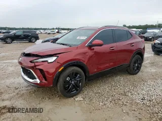 2025 Buick Encore GX Sport Touring с VIN KL4AMDSL9SB088491, выставлен на аукционе Copart как лот 60674125 с пробегом 15 101 миль миль и Списание • Salvage title. История ставок и продаж доступна на DreamBid. Изображение 1.