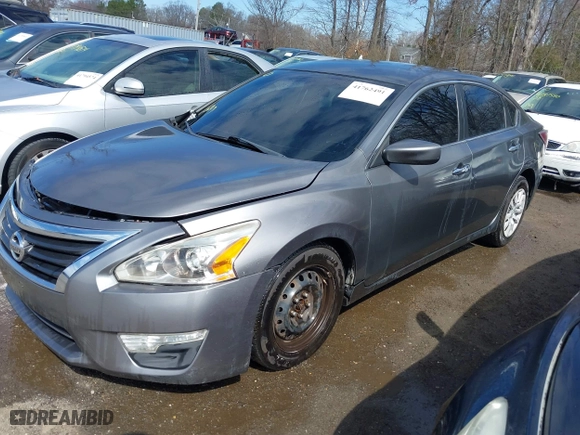 2014 Nissan Altima 2.5 S with VIN 1N4AL3AP9EN372218, listed as a IAAI auction lot 41762491 with 139,448 mi miles. Bid and sale history available at carsss.com. Image 17.