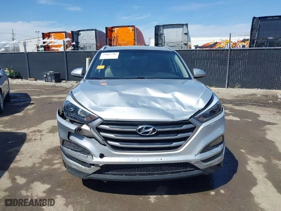 2018 Hyundai Tucson SEL with VIN KM8J3CA4XJU726193, listed as a IAAI auction lot 39087796 with 62,418 mi miles. Bid and sale history available at carsss.com. Image 12.
