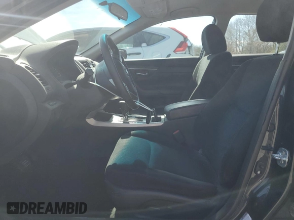 2015 Nissan Altima SV with VIN 1N4AL3AP7FC580501, listed as a Copart auction lot 50876125 with 35,637 mi miles and Salvage Title. Bid and sale history available at DreamBid. Image 7.