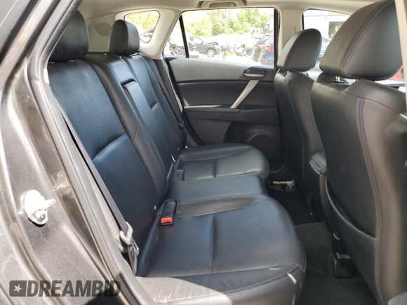 2013 Mazda 3 i Grand Touring with VIN JM1BL1M71D1806779, listed as a Copart auction lot 58071825 with 126,838 mi miles and Salvage title. Bid and sale history available at DreamBid. Image 10.
