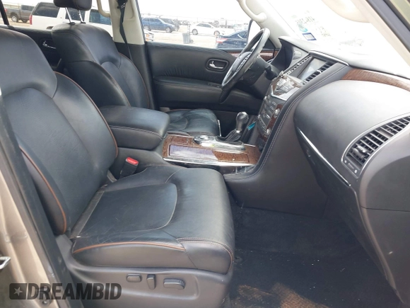 2020 Nissan Armada SV z VIN JN8AY2ND5LX017896, wystawiony jako IAAI lot #41842305 z przebiegiem 60 580 mil mil oraz . Historia ofert i sprzedaży dostępna na DreamBid. Obrazek 5.
