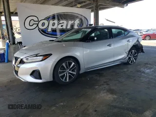 2020 Nissan Maxima SL z VIN 1N4AA6DV5LC375076, wystawiony jako Copart lot #58078435 z przebiegiem 68 174 mil mil oraz Szkoda całkowita • Salvage title. Historia ofert i sprzedaży dostępna na DreamBid. Obrazek 1.