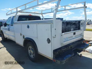 2005 Ford F-250 XL with VIN 1FTSX20P55EB36017, listed as a IAAI auction lot 41936267 with 400,138 mi miles and . Bid and sale history available at DreamBid. Image 3.