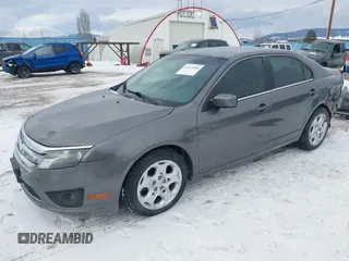 2010 Ford Fusion SE with VIN 3FAHP0HGXAR128916, listed as a IAAI auction lot 41371966 with 123,445 mi miles. Bid and sale history available at carsss.com. Image 2.