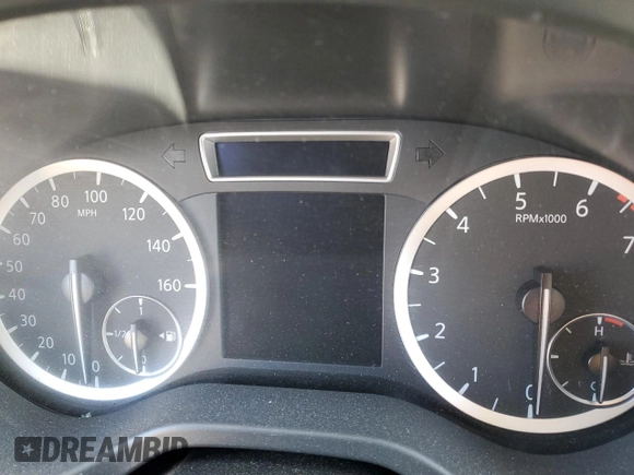 2017 Infiniti QX30 Sport with VIN SJKCH5CP4HA019827, listed as a Copart auction lot 57506415 with Not provided miles and Salvage title. Bid and sale history available at DreamBid. Image 9.