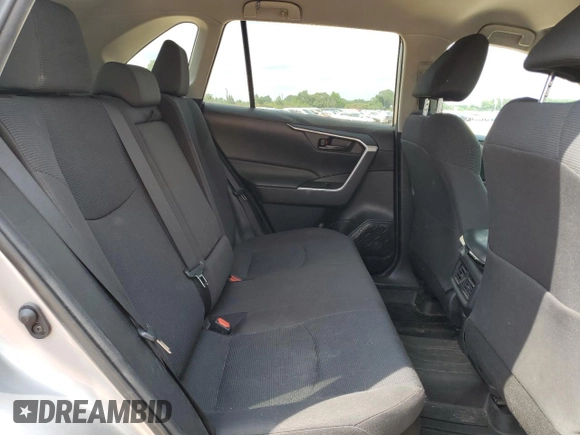 2021 Toyota RAV4 Hybrid LE z VIN 4T3L6RFV4MU006324, wystawiony jako Copart lot #60919575 z przebiegiem 139 856 mil mil oraz Szkoda całkowita • Salvage title. Historia ofert i sprzedaży dostępna na DreamBid. Obrazek 11.