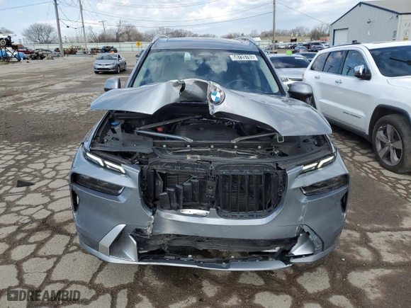2025 BMW X7 xDrive40i with VIN 5UX23EM05S9X24738, listed as a Copart auction lot 50720785 with 22,413 mi miles and Clean Title. Bid and sale history available at carsss.com. Image 5.