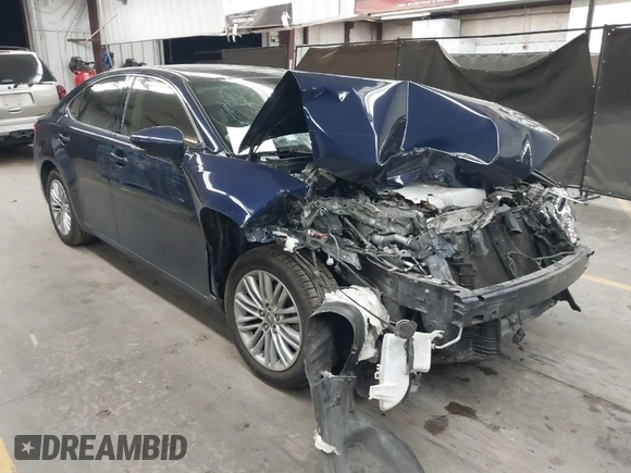 2014 Lexus ES 350 with VIN JTHBK1GG8E2124300, listed as a IAAI auction lot 41884250 with 90,985 mi miles. Bid and sale history available at carsss.com. Image 1.
