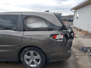 2019 Honda Odyssey EX with VIN 5FNRL6H50KB097304, listed as a IAAI auction lot 41659899 with 128,641 mi miles. Bid and sale history available at carsss.com. Image 20.