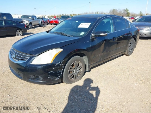 2011 Nissan Altima 2.5 SL with VIN 1N4AL2AP1BN488843, listed as a IAAI auction lot 41715959 with NaN miles. Bid and sale history available at carsss.com. Image 2.