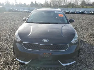 2018 Kia Niro LX with VIN KNDCB3LC3J5175846, listed as a Copart auction lot 42103235 with 104,254 mi miles and Salvage Title. Bid and sale history available at carsss.com. Image 5.