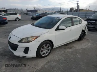 2013 Mazda 3 i Sport with VIN JM1BL1UP1D1845596, listed as a Copart auction lot 77825814 with 154,823 mi miles and Non Repairable. Bid and sale history available at DreamBid. Image 1.