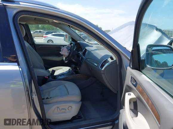 2010 Audi Q5 Premium Plus with VIN WA1LKAFP6AA102894, listed as a IAAI auction lot 42313470 with 235,340 mi miles and . Bid and sale history available at DreamBid. Image 5.