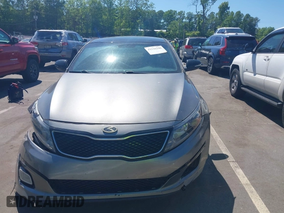 2015 Kia Optima LX z VIN 5XXGM4A7XFG508280, wystawiony jako IAAI lot #42116240 z przebiegiem 221 269 mil mil oraz . Historia ofert i sprzedaży dostępna na DreamBid. Obrazek 13.
