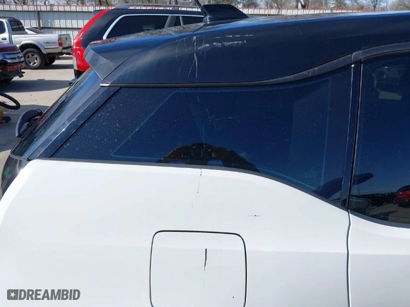 2019 BMW i3 s with VIN WBY8P8C51K7E77908, listed as a IAAI auction lot 41630001 with 61,334 mi miles. Bid and sale history available at carsss.com. Image 22.